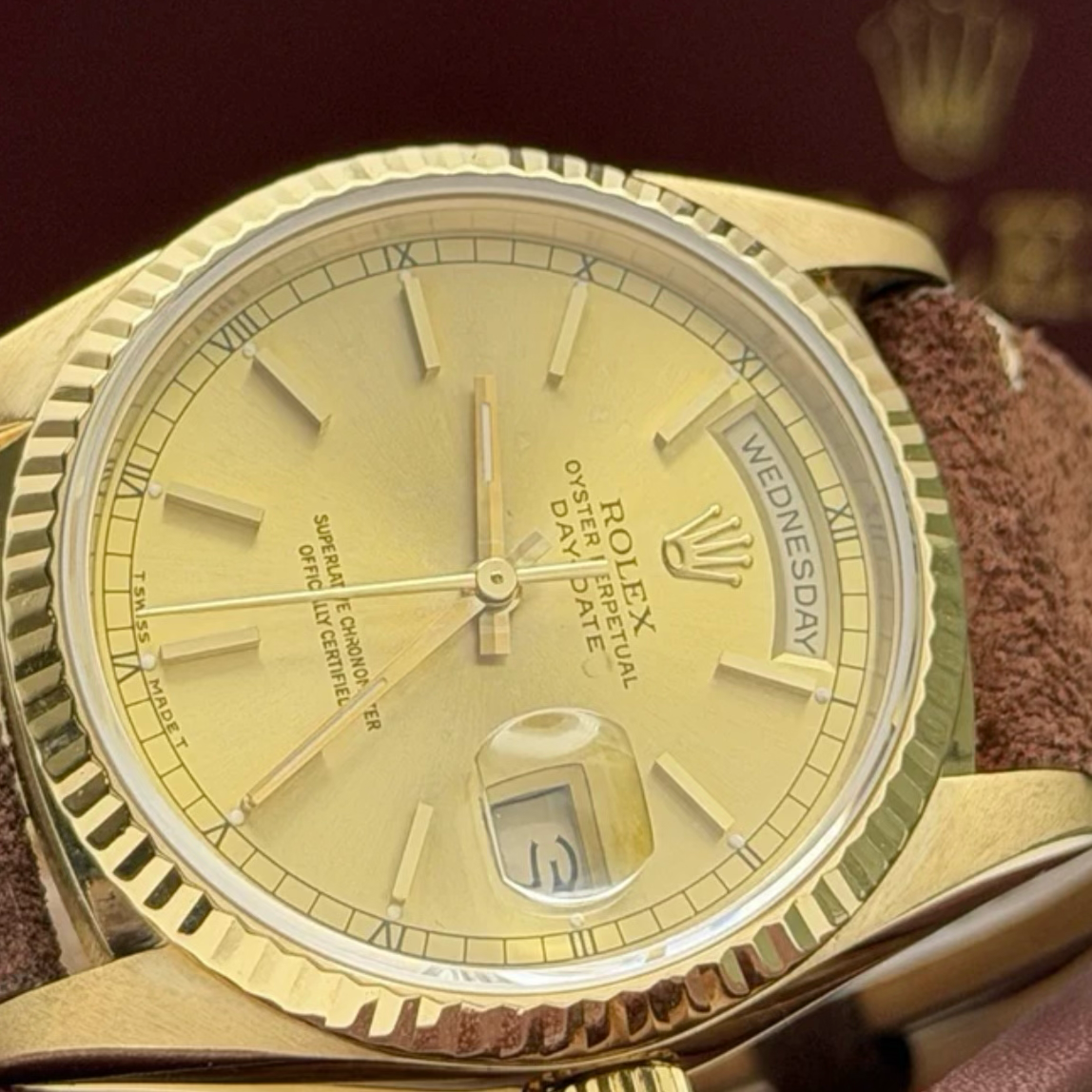 Rolex DayDate 18238 Year 1990 Box & Accessories